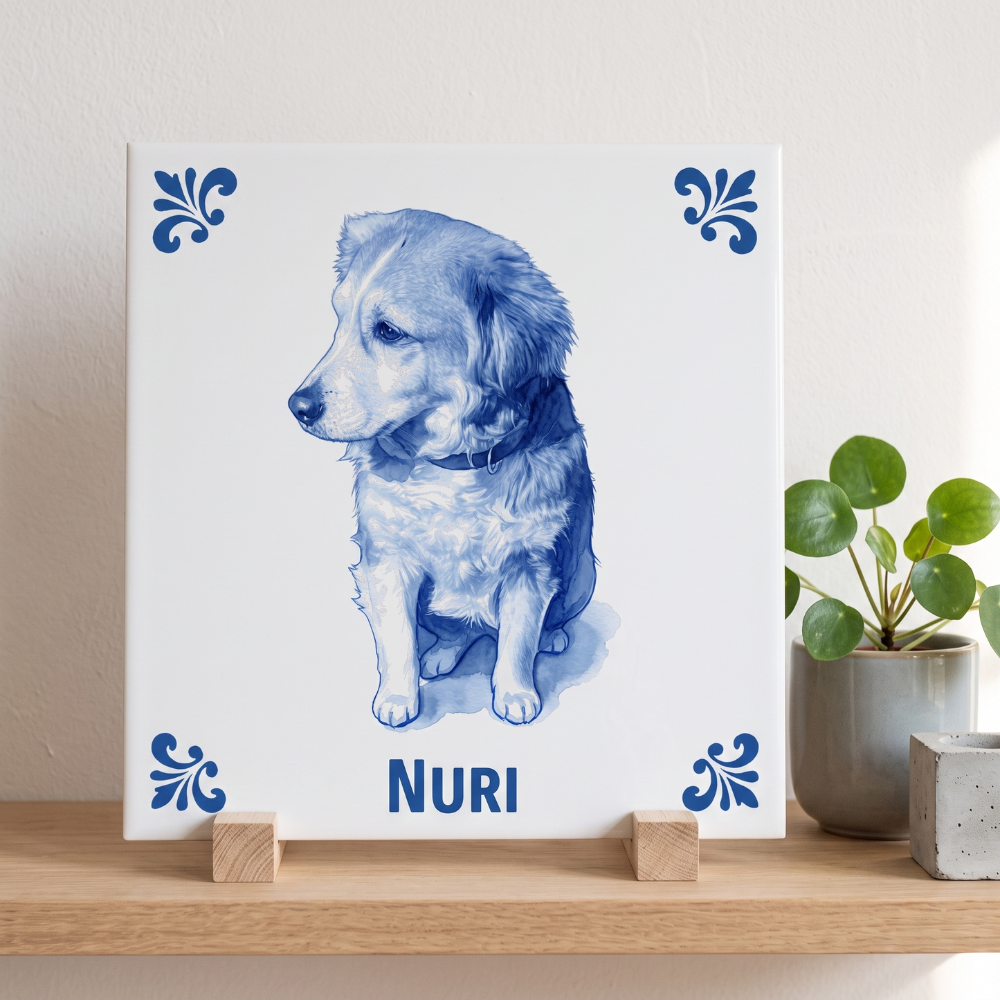 Delfts blauwe tegel met portret van hond Nuri